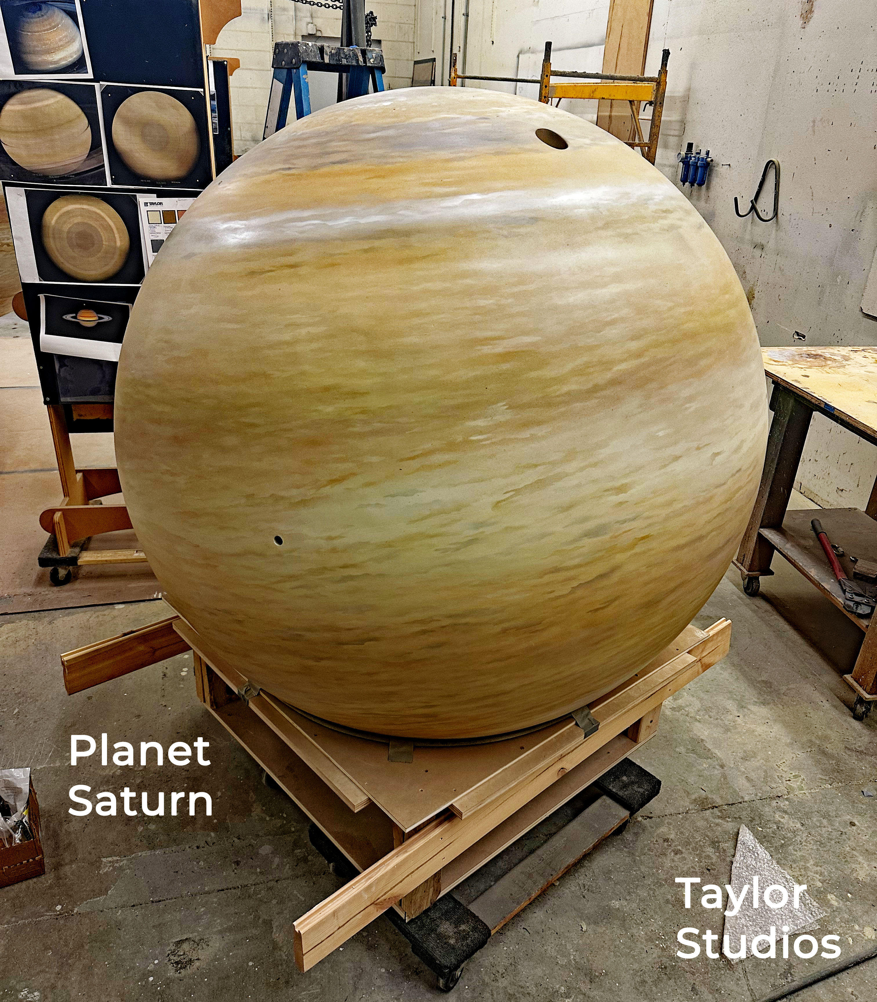 Planet Saturn